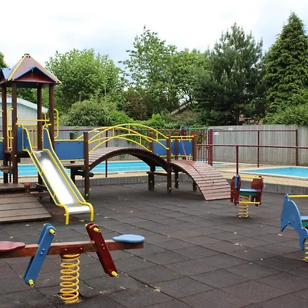 Luxe 146 木屋 皮滕