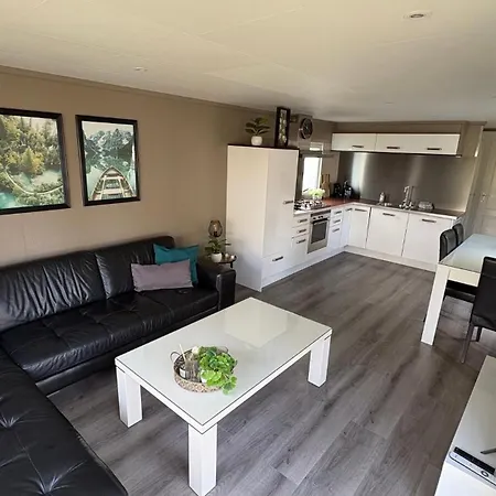 Luxe 146 Putten